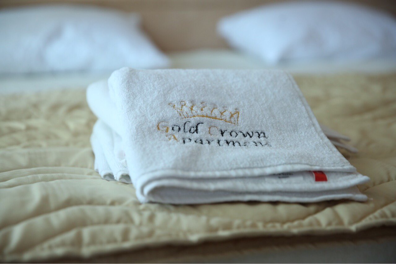 apartment-1-gold-crown-004