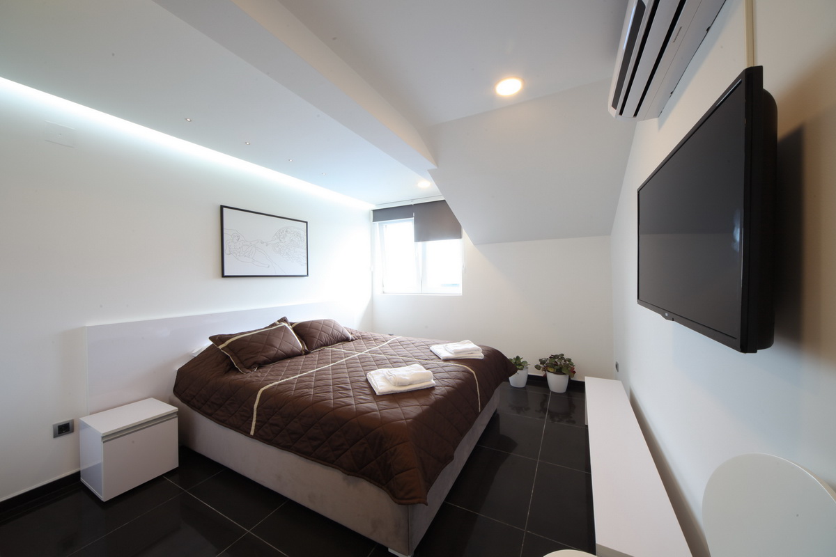 apartment-4-modern-lux-004